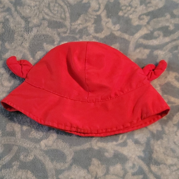 Red crap sun hat - Picture 2 of 2